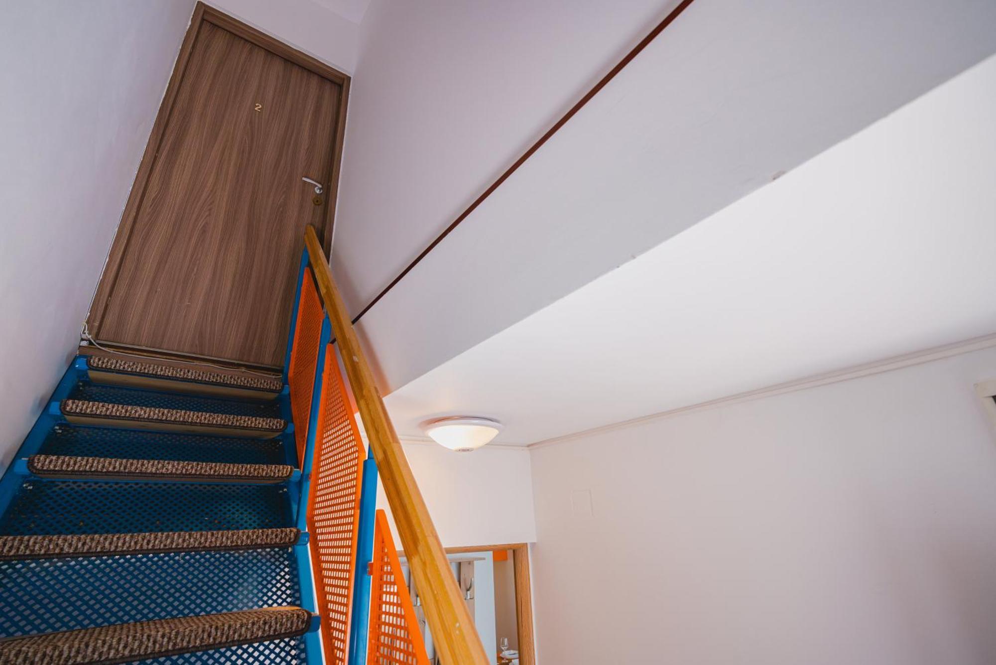 Pitstop Apartments Dumbravita  Стая снимка
