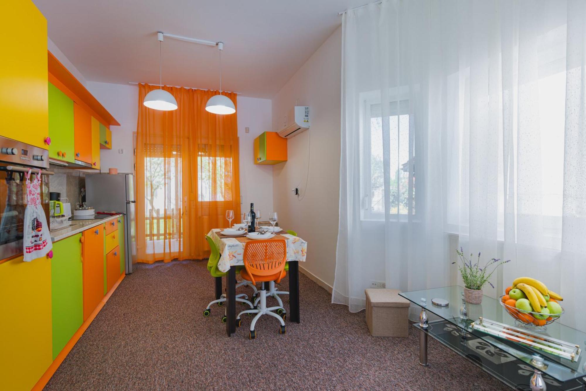 Pitstop Apartments Dumbravita  Екстериор снимка