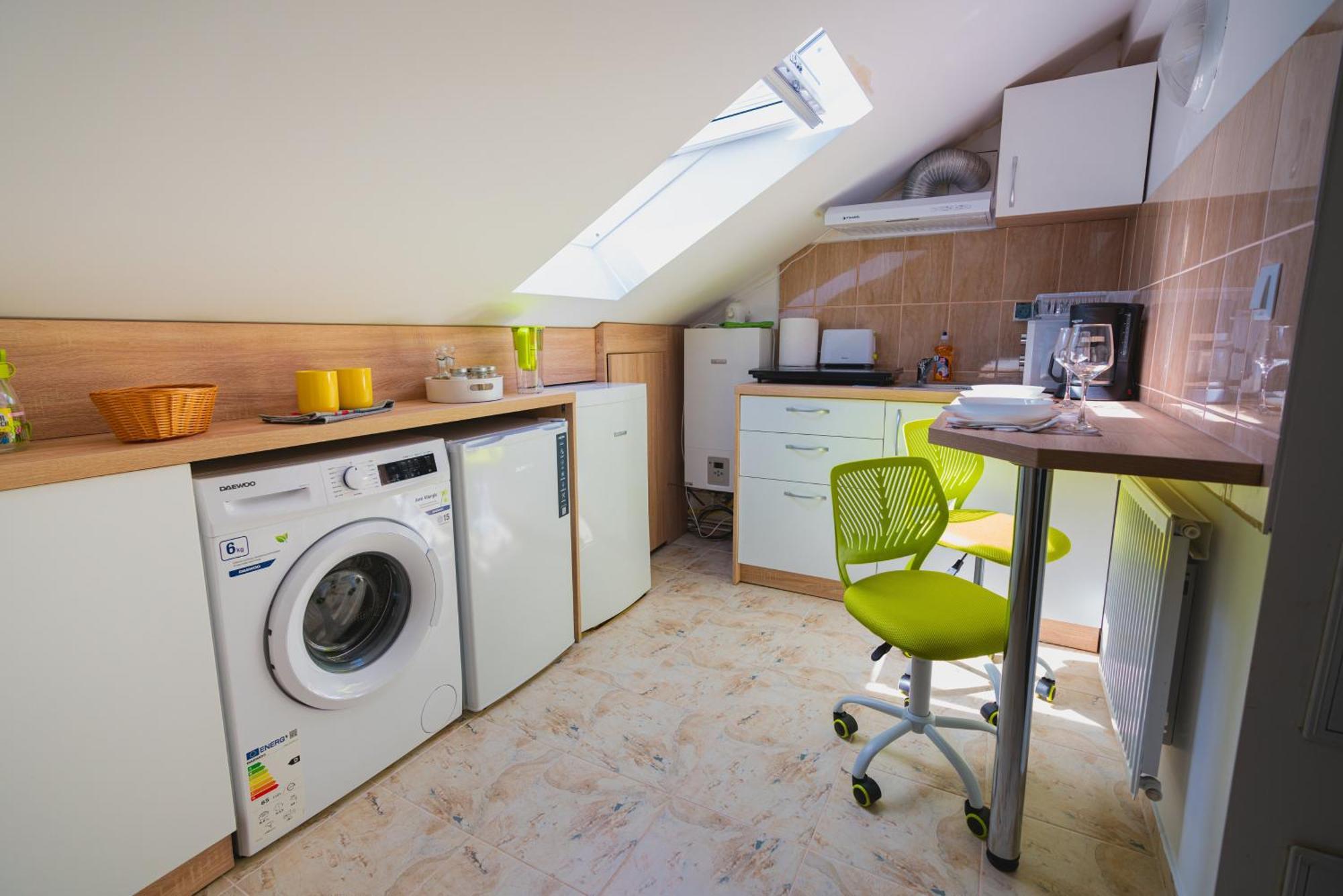 Pitstop Apartments Dumbravita  Екстериор снимка