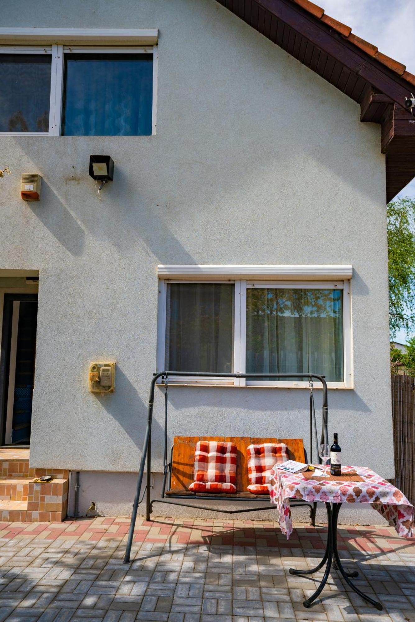 Pitstop Apartments Dumbravita  Екстериор снимка
