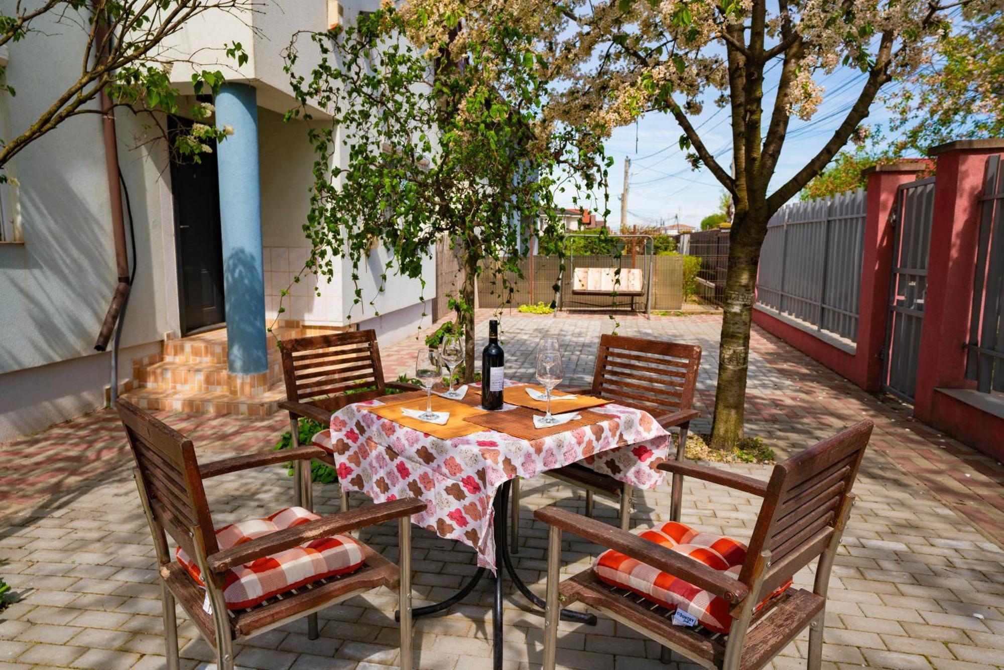 Pitstop Apartments Dumbravita  Екстериор снимка